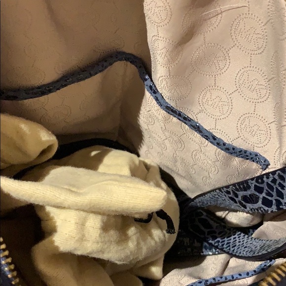 Michael Kors Python Bag - Picture 3 of 4